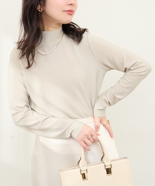 natural couture(ナチュラルクチュール)の「ラメフライスプチハイプルオーバー(Tシャツ/カットソー・レディース・ブラック/シルバー/ゴールド・FREE)」の3枚目の写真