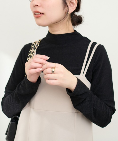 natural couture(ナチュラルクチュール)の「ラメフライスプチハイプルオーバー(Tシャツ/カットソー・レディース・ブラック/シルバー/ゴールド・FREE)」の4枚目の写真