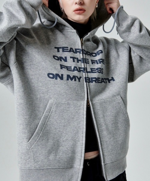 runningHIGH（ランニングハイ）の「【runningHIGH】LETTERING ZIP UP HOODIE（パーカー・レディース・グレー/カモフラージュ/ブラック・ONE SIZE）」の14枚目の写真