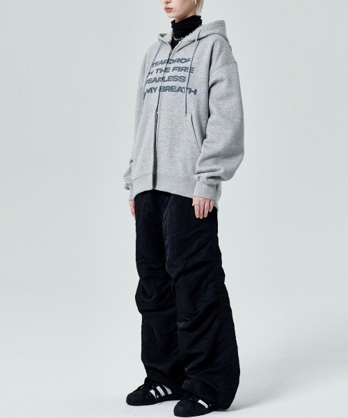 runningHIGH（ランニングハイ）の「【runningHIGH】LETTERING ZIP UP HOODIE（パーカー・レディース・グレー/カモフラージュ/ブラック・ONE SIZE）」の19枚目の写真