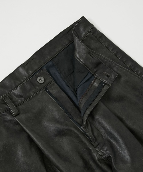 JUNRED(ジュンレッド)の「ヴィンテージウォッシュレザーワイドフレアパンツ(その他パンツ・メンズ・ブラック・L/M/S)」の6枚目の写真