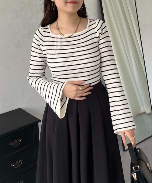 prose verse（プロズヴェール）の「スクエアネックフレア