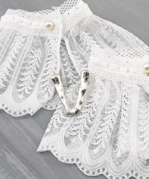 styiro(スタイロ)の「イニシャルメタルブローチ(ブローチ/コサージュ・レディース・シルバー系/ゴールド系/シルバー系3/シルバー系4/シルバー系5/シルバー系6/シルバー系8/ゴールド系3/ゴールド系4/ゴールド系5/ゴールド系6/ゴールド系8/ゴールド系2/ゴールド系9/シルバー系1/ゴールド系7/シルバー系2/ゴールド系1/シルバー系7/シルバー系9・FREE)」の11枚目の写真