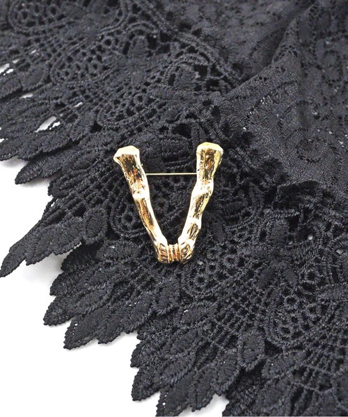 styiro(スタイロ)の「イニシャルメタルブローチ(ブローチ/コサージュ・レディース・シルバー系/ゴールド系/シルバー系3/シルバー系4/シルバー系5/シルバー系6/シルバー系8/ゴールド系3/ゴールド系4/ゴールド系5/ゴールド系6/ゴールド系8/ゴールド系2/ゴールド系9/シルバー系1/ゴールド系7/シルバー系2/ゴールド系1/シルバー系7/シルバー系9・FREE)」の20枚目の写真