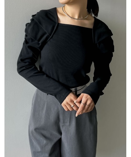 Re:EDIT（リエディ）の「[2024SS COLLECTION]ボリュームスリーブスクエアネックリブカットソートップス（Tシャツ/カットソー・レディース・ホワイト/ブラック/グレー・MEDIUM/LARGE）」の7枚目の写真