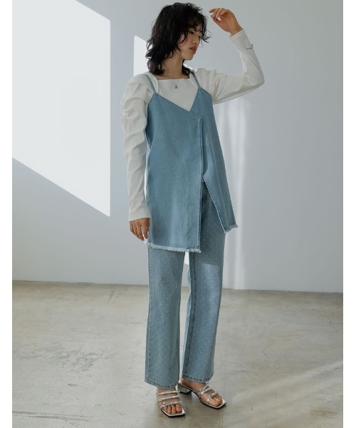 Re:EDIT（リエディ）の「[2024SS COLLECTION]ボリュームスリーブスクエアネックリブカットソートップス（Tシャツ/カットソー・レディース・ホワイト/ブラック/グレー・MEDIUM/LARGE）」の10枚目の写真