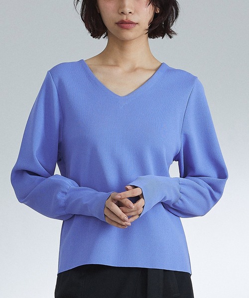 UNITED TOKYO（ユナイテッドトウキョウ）の「Vネックニット｜ウォッシャブル（ニット/セーター・レディース・オフホワイト/ブラック/ブルー・FREE）」の20枚目の写真