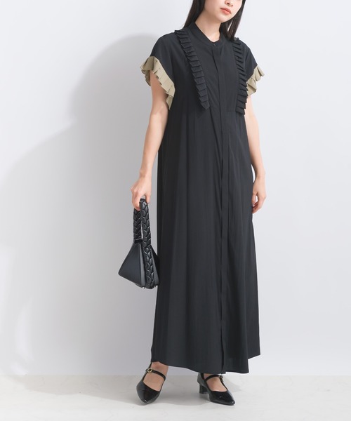 LUGIVA（ルギヴァ）の「フロントプリーツ比翼ワンピース（ワンピース・レディース・ブラック/ブラウン・M）」の2枚目の写真