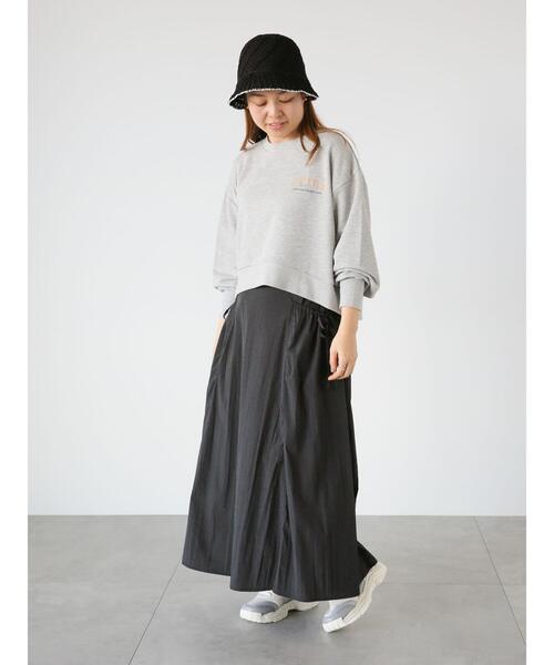 Lugnoncure(ルノンキュール)の「裏毛ワンポイント刺繍クロップドトップス(Tシャツ/カットソー・レディース・オフホワイト/グレー/ブルー・F)」の7枚目の写真