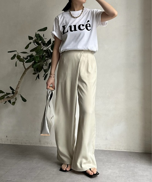 DouDou(ドゥドゥ)の「LuceフロッキーロゴTEE(Tシャツ/カットソー・レディース・ネイビー/チャコールグレー/ホワイト/ホワイト系その他・FREE)」の6枚目の写真