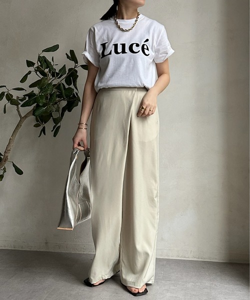 DouDou(ドゥドゥ)の「LuceフロッキーロゴTEE(Tシャツ/カットソー・レディース・ネイビー/チャコールグレー/ホワイト/ホワイト系その他・FREE)」の8枚目の写真