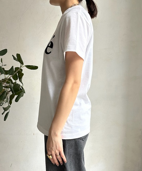DouDou(ドゥドゥ)の「LuceフロッキーロゴTEE(Tシャツ/カットソー・レディース・ネイビー/チャコールグレー/ホワイト/ホワイト系その他・FREE)」の12枚目の写真