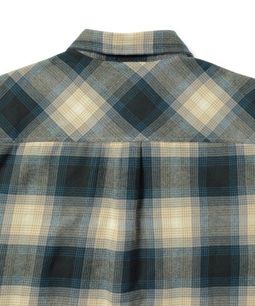thisisneverthat(ディスイズネバーザット)の「Ombre Check S/S Shirt(シャツ/ブラウス・メンズ・ブラウン/グリーン・L/M/S/XL)」の4枚目の写真