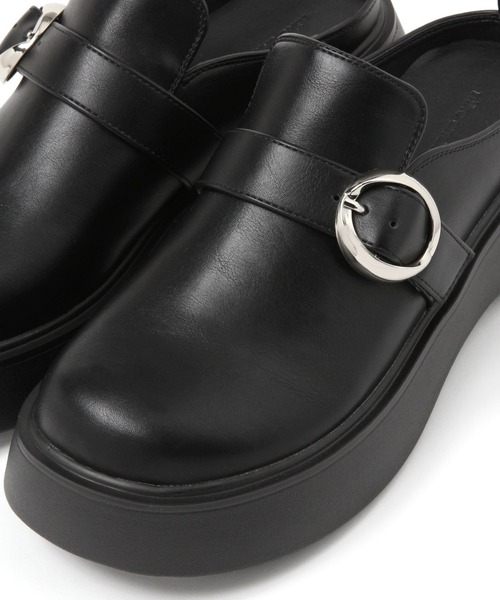 niko and...（ニコアンド）の「オリジナルベルト付きサボ（その他シューズ・レディース・ブラック/アイボリー・MEDIUM/LARGE）」の7枚目の写真