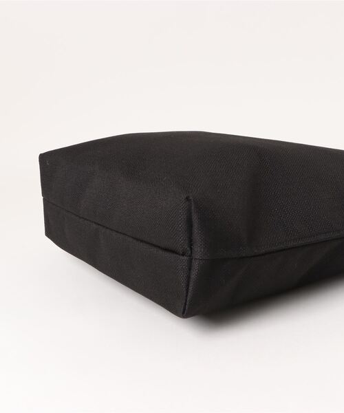 ORCIVAL(オーシバル)の「STRING HANDLE BAG MEDIUM(トートバッグ・レディース・ブラック/ナチュラル・FREE)」の4枚目の写真