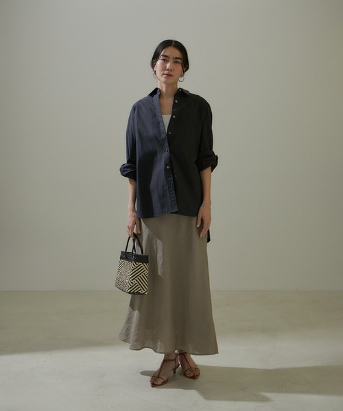 SALON adam et rope'（サロン アダム エ ロペ）の「【雑誌掲載】KINANファームリーリブタンクトップ（タンクトップ・レディース・レッド/オフホワイト/ブラック/カーキ・FREE）」の5枚目の写真