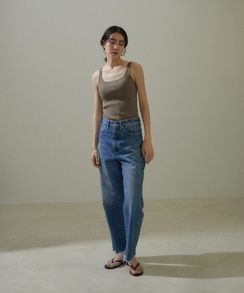 SALON adam et rope'（サロン アダム エ ロペ）の「【雑誌掲載】KINANファームリーリブタンクトップ（タンクトップ・レディース・レッド/オフホワイト/ブラック/カーキ・FREE）」の8枚目の写真