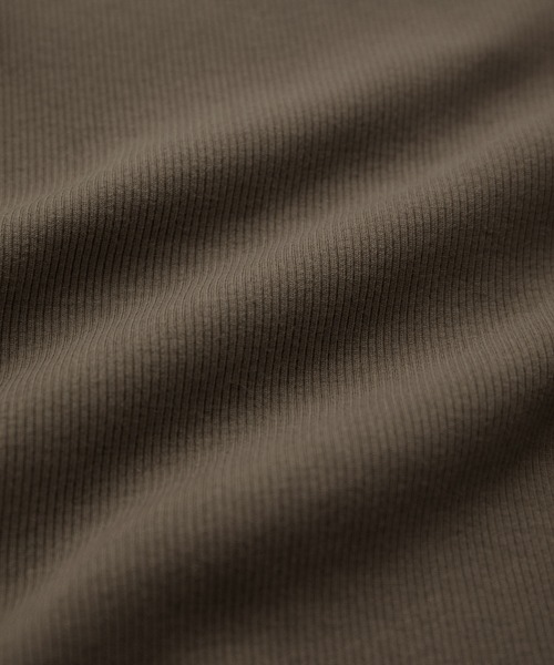 SALON adam et rope'（サロン アダム エ ロペ）の「【雑誌掲載】KINANファームリーリブタンクトップ（タンクトップ・レディース・レッド/オフホワイト/ブラック/カーキ・FREE）」の18枚目の写真