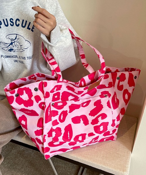 florist（フローリスト）の「【A4収納可・軽量】レオパード柄カジュアルスクエアトートバッグ（トートバッグ・レディース・ベージュ/ピンク・FREE）」の14枚目の写真