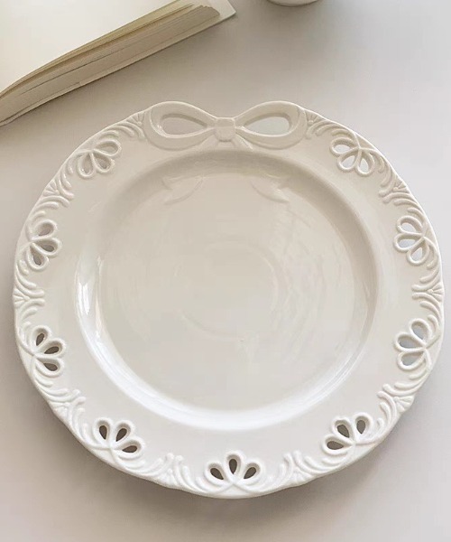 明治時代　里帰り　ヴァンタイン商会　菊花　変形皿　輸出品　A.A. VANTIN 明治時代 里帰り ヴァンタイン商会 菊花 変形皿 輸出品 A.A. VANTIN