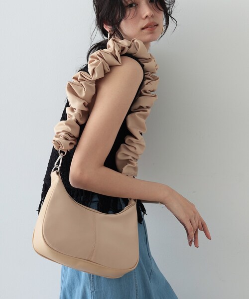 GALLEST（ギャレスト）の「◆シャーリングハンドバッグ（ハンドバッグ・レディース・ブラック/ベージュ・00）」の2枚目の写真