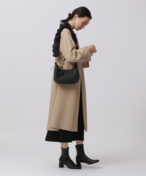 GALLEST（ギャレスト）の「◆シャーリングハンドバッグ（ハンドバッグ・レディース・ブラック/ベージュ・00）」の3枚目の写真