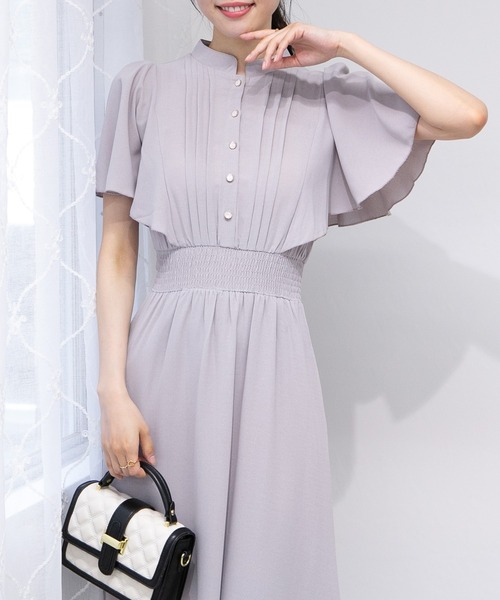 pumpkin port(パンプキンポート)の「フレア半袖 ゴールドボタン ピンタック ロングワンピース(ワンピース・レディース・ブルー/ブラック/アイボリー/ミント/ベージュ/ライトグレー/サックスブルー/ネイビー/ラベンダー/ブラック×イエロー/イエロー/ブルーグレー/ブラック×ホワイト/ライトイエロー・M/L)」の12枚目の写真