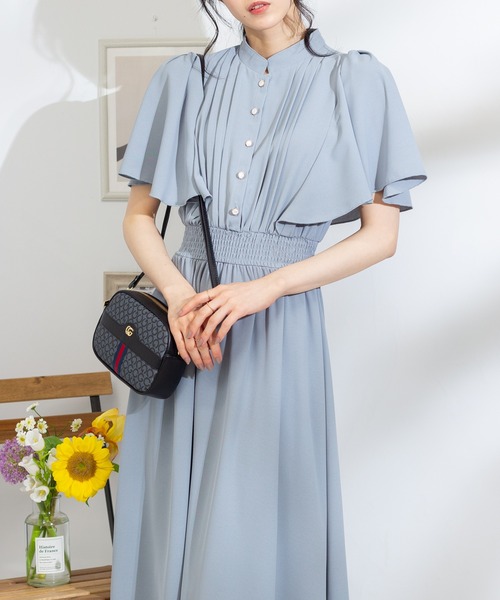 pumpkin port(パンプキンポート)の「フレア半袖 ゴールドボタン ピンタック ロングワンピース(ワンピース・レディース・ブルー/ブラック/アイボリー/ミント/ベージュ/ライトグレー/サックスブルー/ネイビー/ラベンダー/ブラック×イエロー/イエロー/ブルーグレー/ブラック×ホワイト/ライトイエロー・M/L)」の10枚目の写真