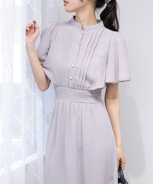 pumpkin port(パンプキンポート)の「フレア半袖 ゴールドボタン ピンタック ロングワンピース(ワンピース・レディース・ブルー/ブラック/アイボリー/ミント/ベージュ/ライトグレー/サックスブルー/ネイビー/ラベンダー/ブラック×イエロー/イエロー/ブルーグレー/ブラック×ホワイト/ライトイエロー・M/L)」の21枚目の写真