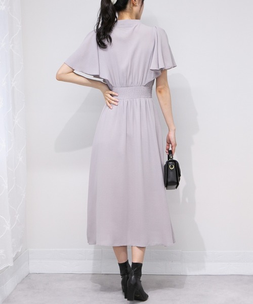 pumpkin port(パンプキンポート)の「フレア半袖 ゴールドボタン ピンタック ロングワンピース(ワンピース・レディース・ブルー/ブラック/アイボリー/ミント/ベージュ/ライトグレー/サックスブルー/ネイビー/ラベンダー/ブラック×イエロー/イエロー/ブルーグレー/ブラック×ホワイト/ライトイエロー・M/L)」の15枚目の写真