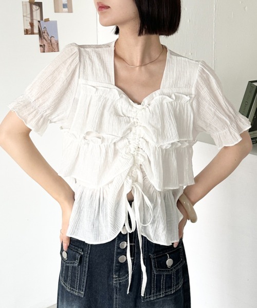 CLEA(クレア)の「シャーリングリボン楊柳フレアブラウス(Tシャツ/カットソー・レディース・イエロー/ホワイト・FREE)」の13枚目の写真