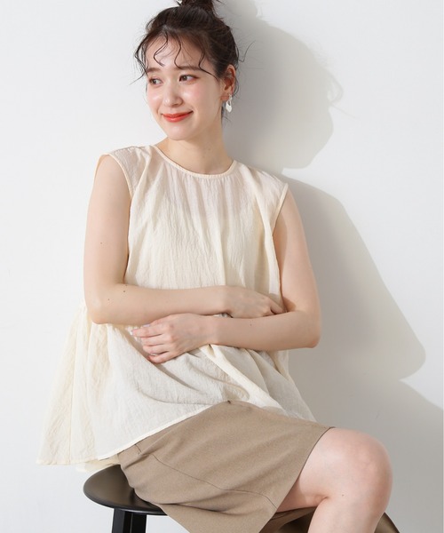 N.（N. Natural Beauty Basic）（エヌエヌナチュラルビューティーベーシック）の「◆ペプラムボリュームブラウス（シャツ/ブラウス・レディース・グレー/ブルー/クリーム・MEDIUM）」の13枚目の写真