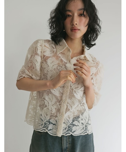 Re:EDIT（リエディ）の「[2024 SUMMER COLLECTION]エンブロイダリークロップドパフスリーブシャツ（シャツ/ブラウス・レディース・ブラック/アイボリー・MEDIUM/LARGE）」の10枚目の写真