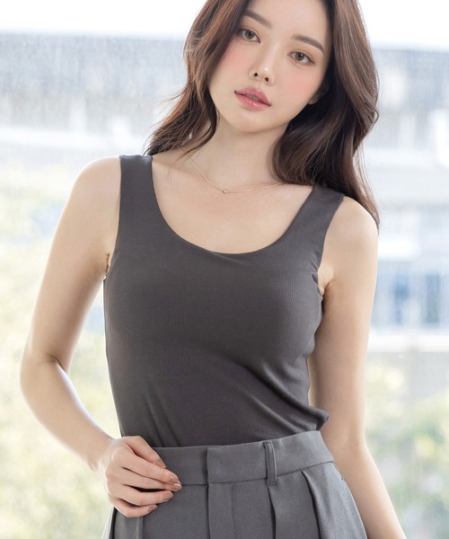 tu-hacci(ツーハッチ)の「【170万枚突破!】おしゃれもブラもね。BRAmoneなら一枚でナチュ盛りが叶う!リブタンクトップ(ノンワイヤーtype)(タンクトップ・レディース・ブラック/グレイッシュベージュ/チャコールグレー/アッシュブラウン・S/SG/M/MG/L/LG/XL)」の7枚目の写真