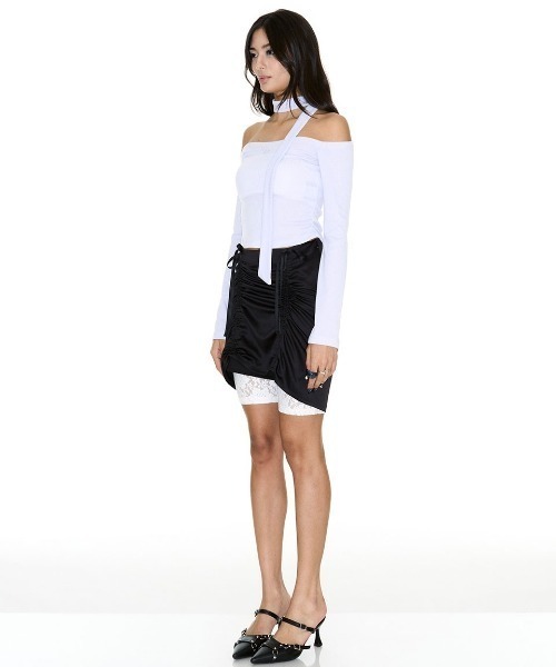SETSETSET(セットセットセット)の「【SETSETSET】JENNIE OFF-SHOULDER LOGO TOP / 【セットセットセット】ネクタイセットオフショルダーロゴ長袖Tシャツ(Tシャツ/カットソー・レディース・イエロー/パープル/チャコール/ピンク/ブラック・ONE SIZE)」の15枚目の写真