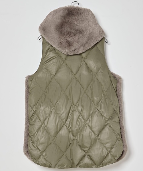 INED CLARO（イネドクラロ）の「エコファー×キルティングダウンベスト（ダウンベスト・レディース・モカ/アイボリー・フリー）」の9枚目の写真