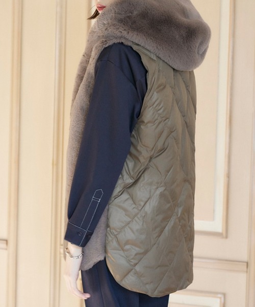 INED CLARO（イネドクラロ）の「エコファー×キルティングダウンベスト（ダウンベスト・レディース・モカ/アイボリー・フリー）」の22枚目の写真