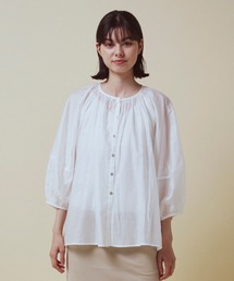 ギャザーネックセミシアーブラウス