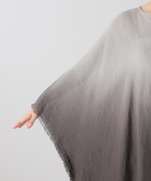 IENA（イエナ）の「PROTAGONISTA/プロタゴニスタ poncho ポンチョ（その他トップス・レディース・チャコールグレー・FREE）」の16枚目の写真