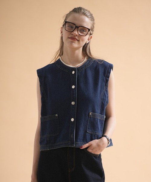 sara&cake（サラアンドケイク）の「ボックスシルエットデニムベスト（ベスト・レディース・インディゴブルー・FREE）」の4枚目の写真