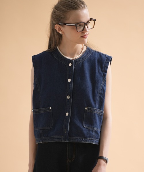 sara&cake（サラアンドケイク）の「ボックスシルエットデニムベスト（ベスト・レディース・インディゴブルー・FREE）」の6枚目の写真