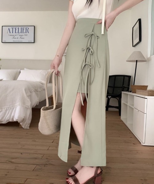 ABITOKYO（アビトーキョー）の「フロントリボンスリットレイヤードスカート（スカート・レディース・グリーン/ベージュ/ブラック・S/M/L）」の3枚目の写真