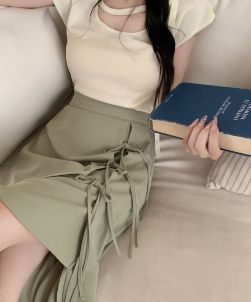 ABITOKYO（アビトーキョー）の「フロントリボンスリットレイヤードスカート（スカート・レディース・グリーン/ベージュ/ブラック・S/M/L）」の11枚目の写真