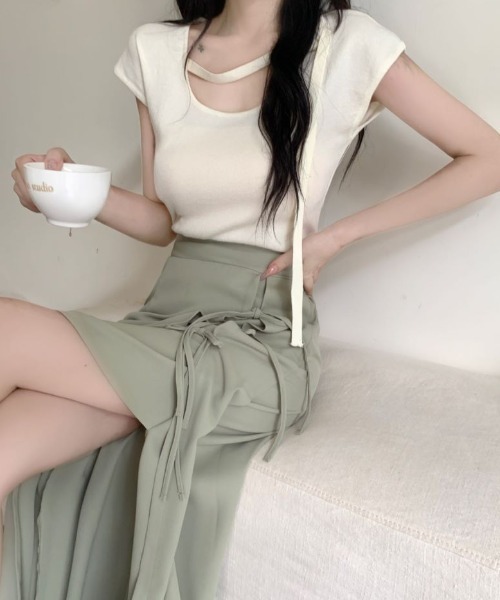 ABITOKYO（アビトーキョー）の「フロントリボンスリットレイヤードスカート（スカート・レディース・グリーン/ベージュ/ブラック・S/M/L）」の8枚目の写真