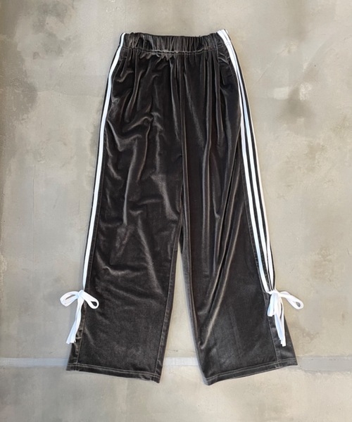 SHAGGIE（シャギー）の「サイドラインベロアルーズパンツ（その他パンツ・レディース・ブラウン/ネイビー・FREE）」の10枚目の写真