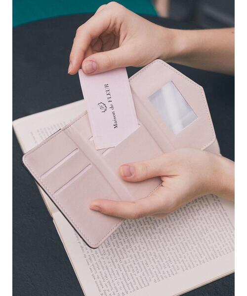Maison de FLEUR（メゾンドフルール）の「リボンスマホスタンドカードケース（スマホグッズ・レディース・ブラック/ピンクベージュ/ブルー系その他7・FREE）」の9枚目の写真