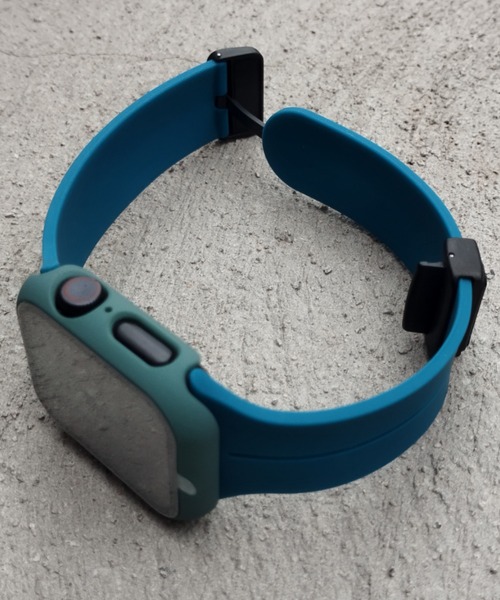 zandy(ズィーアンドワイ)の「zandy ズィーアンドワイ / Apple Watch ケース&ベルトセット【マットハードケース】 ハードマットタイプ フル全面保護 アップルウォッチカバー& シリコンループバンド //// set13(デジタル腕時計・レディース・オレンジ系その他/クリア/ホワイト×ブルー/ブラック×レッド/ブルーグリーン/シルバー系その他/シルバーグレー/グリーン/ピンク/ブルー系その他/ダークブラック・S/M/42/46)」の1枚目の写真