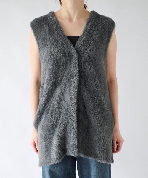 【セール】《モードなレイヤードスタイル》ダブルフェイスシャギージレ(ベスト)|un dix cors(アンディコール) 【セール】《モードなレイヤードスタイル》ダブルフェイスシャギージレ(ベスト)|un dix cors(アンディコール)