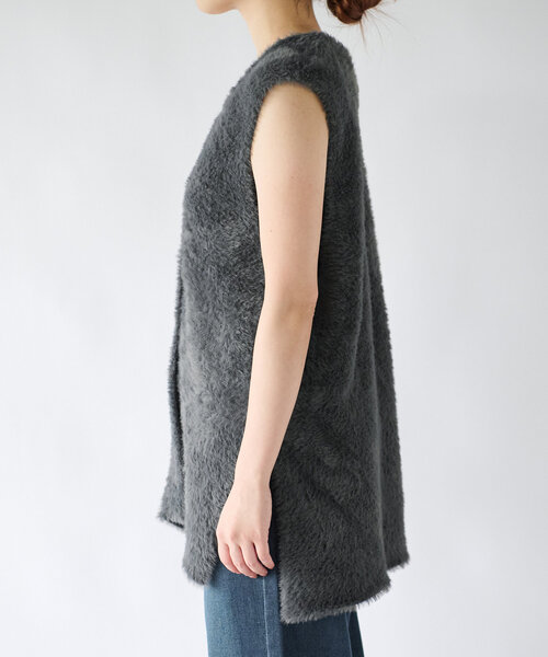 【セール】《モードなレイヤードスタイル》ダブルフェイスシャギージレ(ベスト)|un dix cors(アンディコール) 【セール】《モードなレイヤードスタイル》ダブルフェイスシャギージレ(ベスト)|un dix cors(アンディコール)