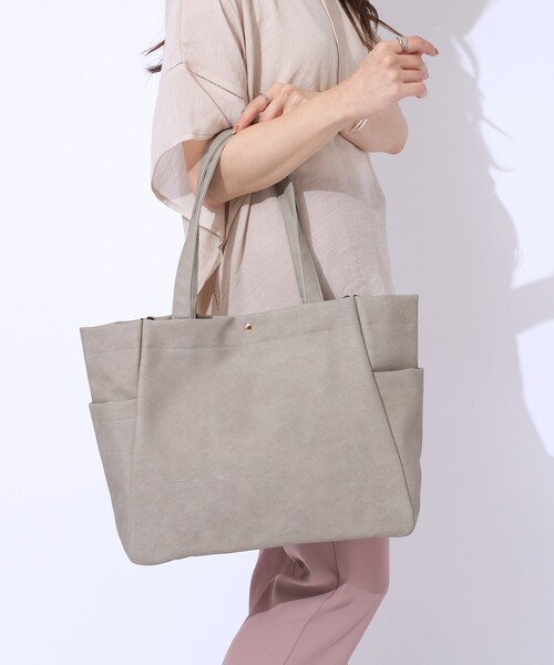 SHOO・LA・RUE（シューラルー）の「◆【A4】サイドポケットトートバッグ（トートバッグ・レディース・ブラック/ブルー/グレー/ベージュ・00）」の20枚目の写真